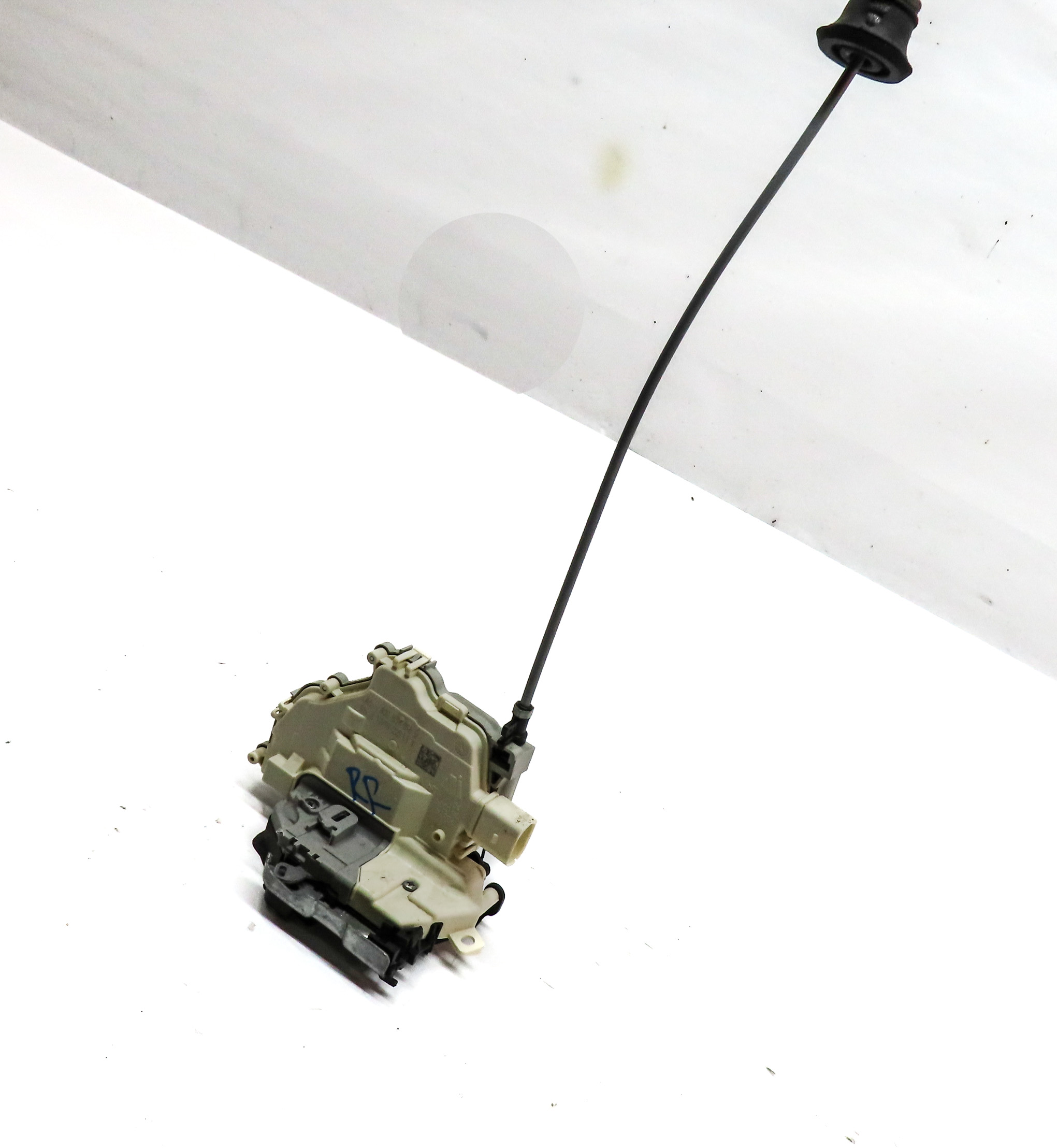 2019-2021 AUDI A4 A5 Q5 S4 S5 SQ5 (B9 8W F5 FY 80A) REAR RIGHT DOOR LOCK LATCH — exact item pictured